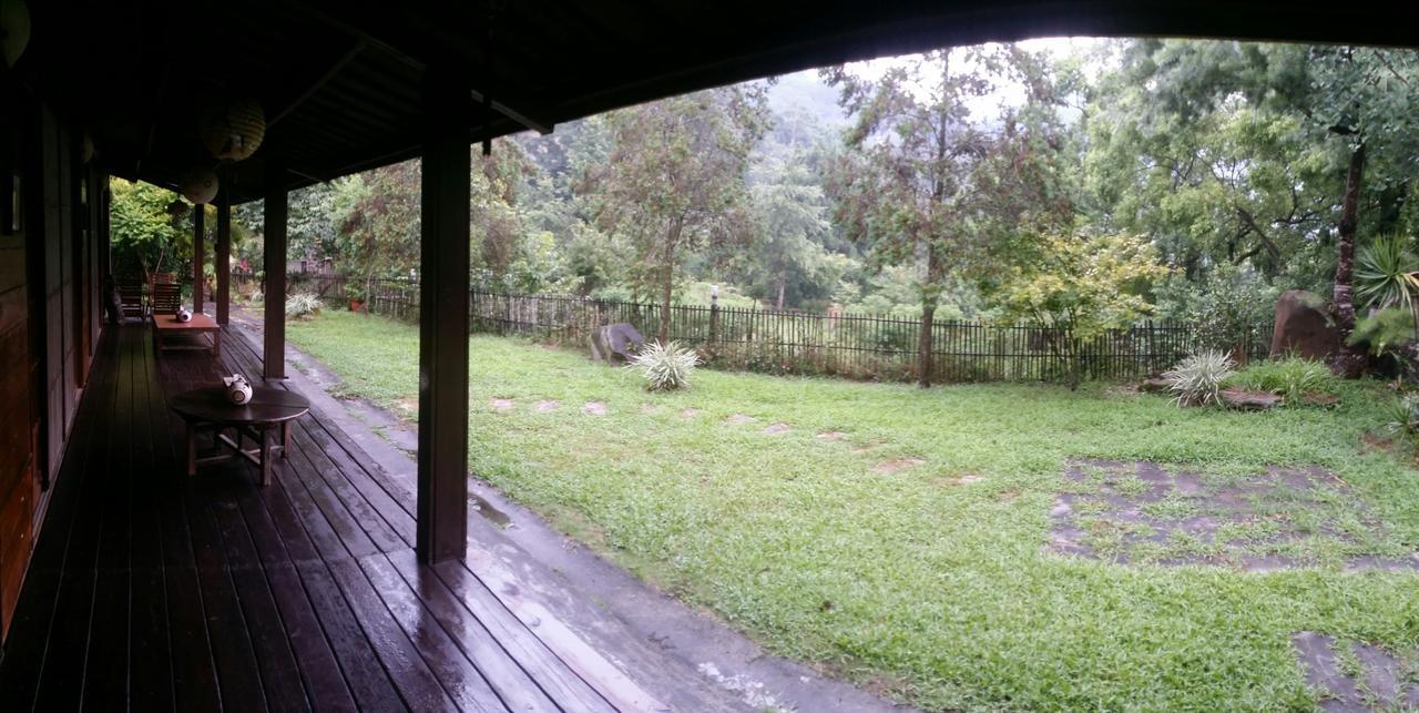 Bright Moon Homestay Dongshi  Eksteriør billede