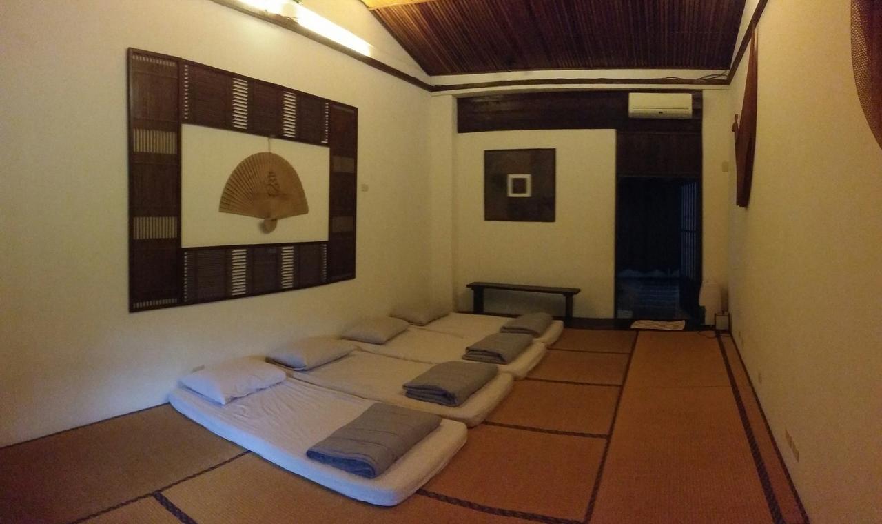 Bright Moon Homestay Dongshi  Eksteriør billede