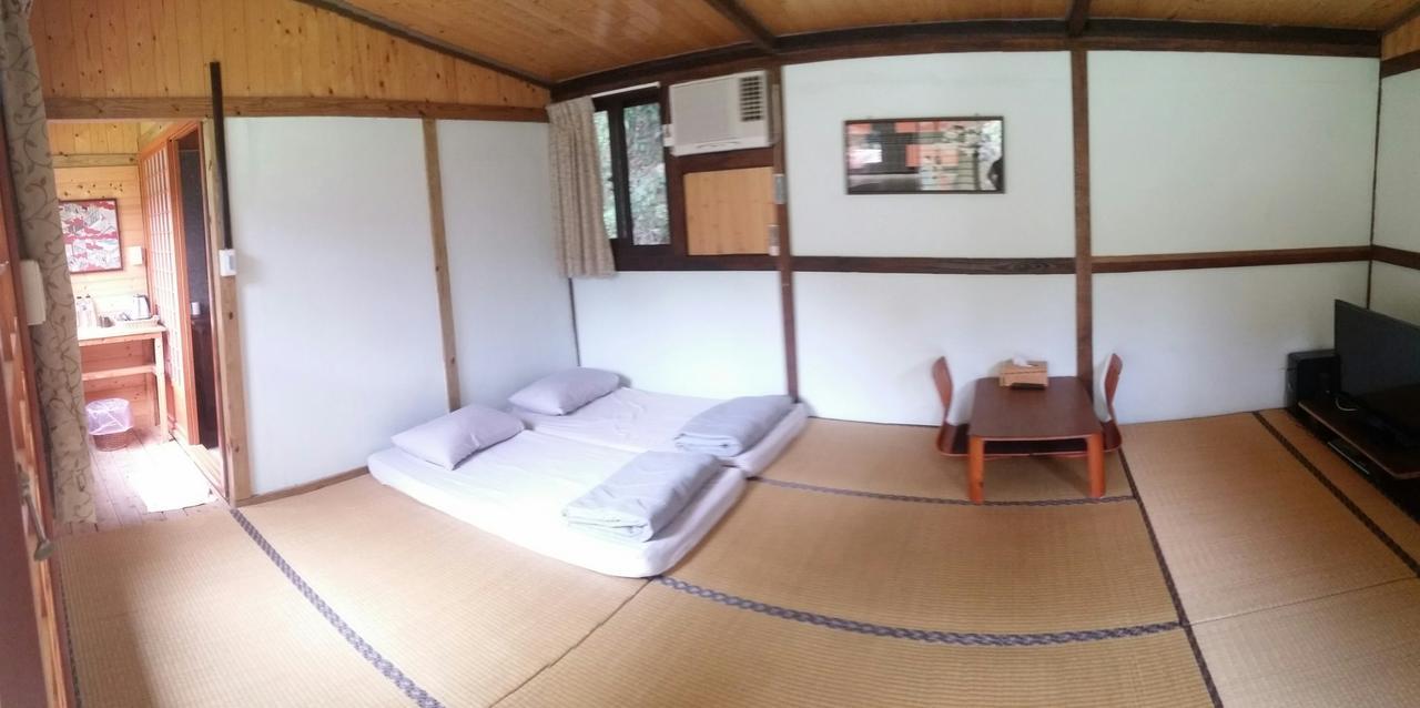 Bright Moon Homestay Dongshi  Eksteriør billede