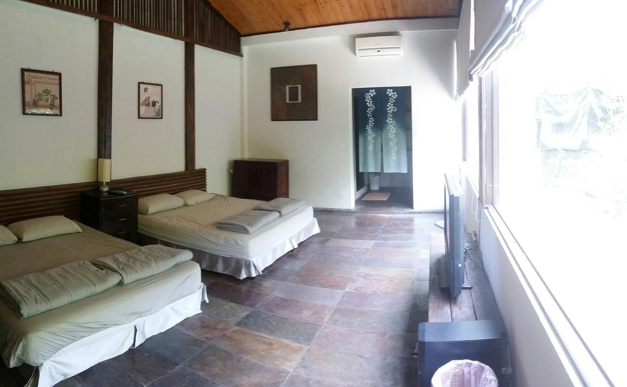 Bright Moon Homestay Dongshi  Eksteriør billede